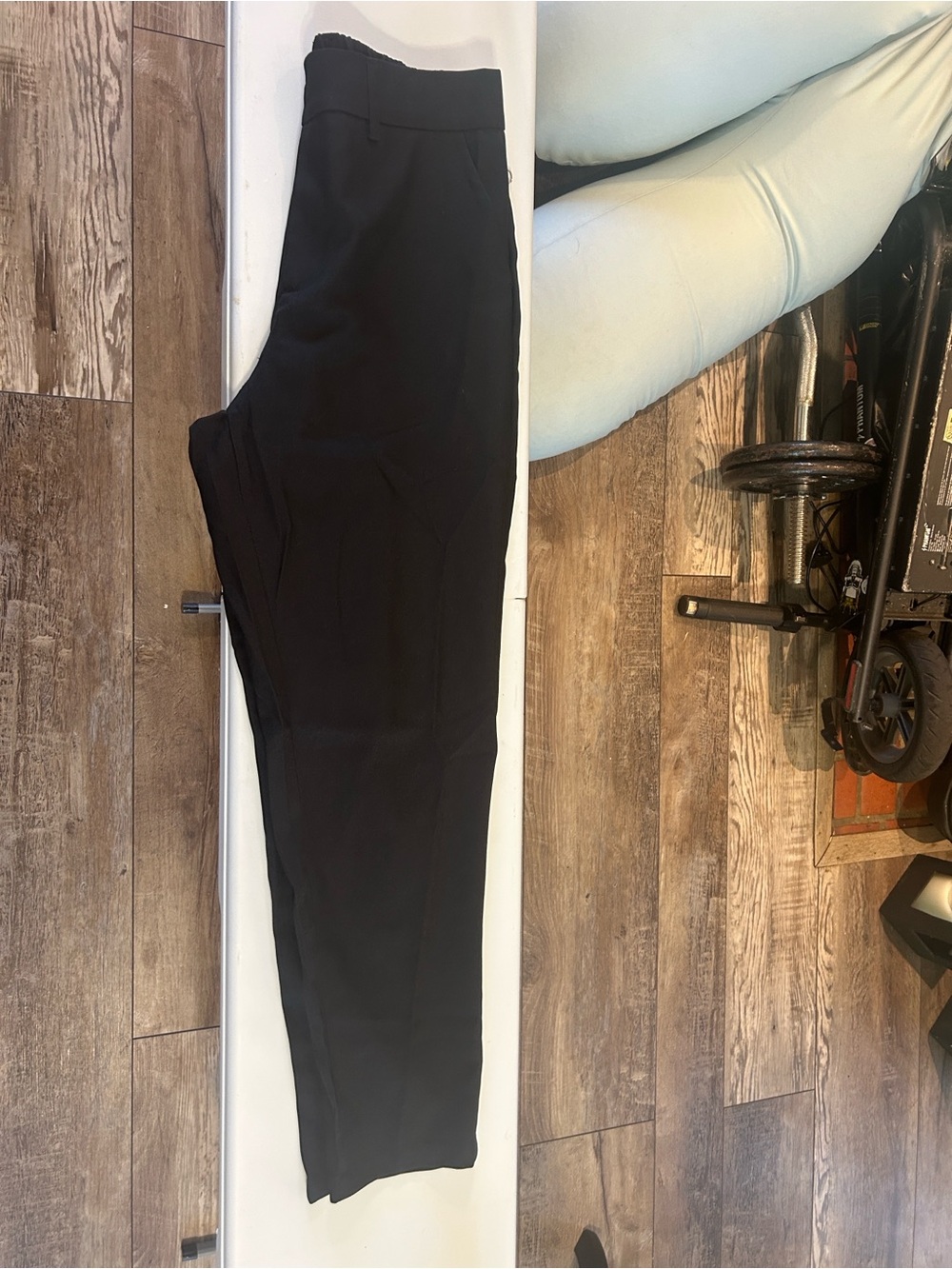 Men's Slim Dress Trousers in Black